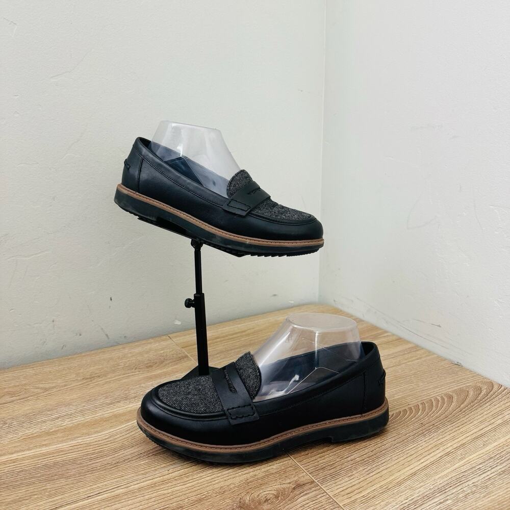 Clarks Raisie Eletta Black Leather Penny Loafers Women’s Size 6.5